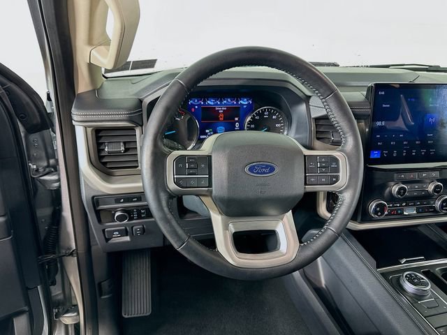 Used 2024 Ford Expedition Max XLT AWD/4WD image 22