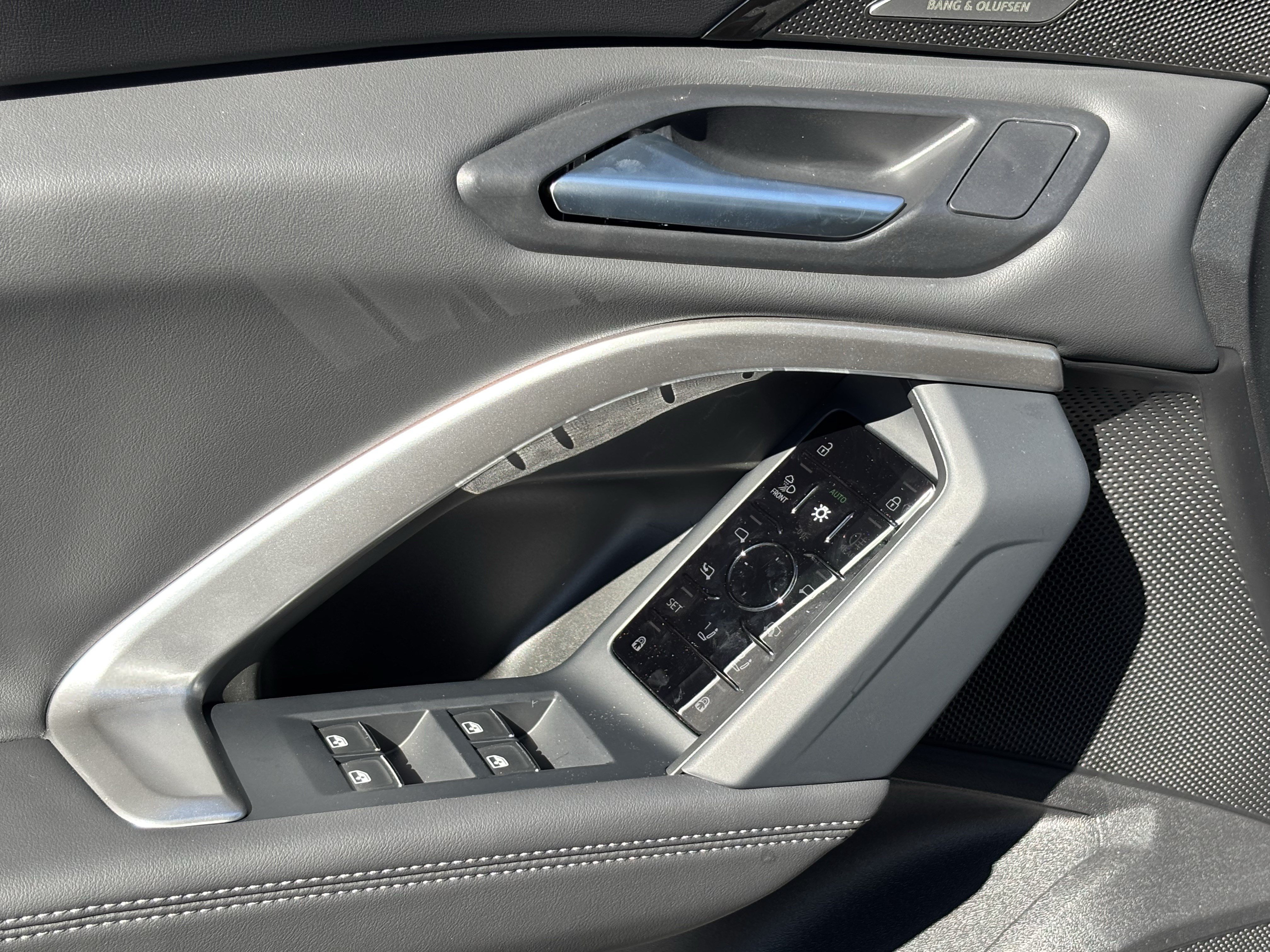 Certified 2025 Audi Q5 Premium AWD/4WD image 14