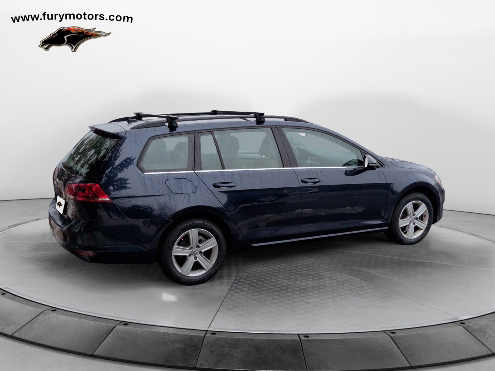 Used 2015 Volkswagen Golf TDI S image 3