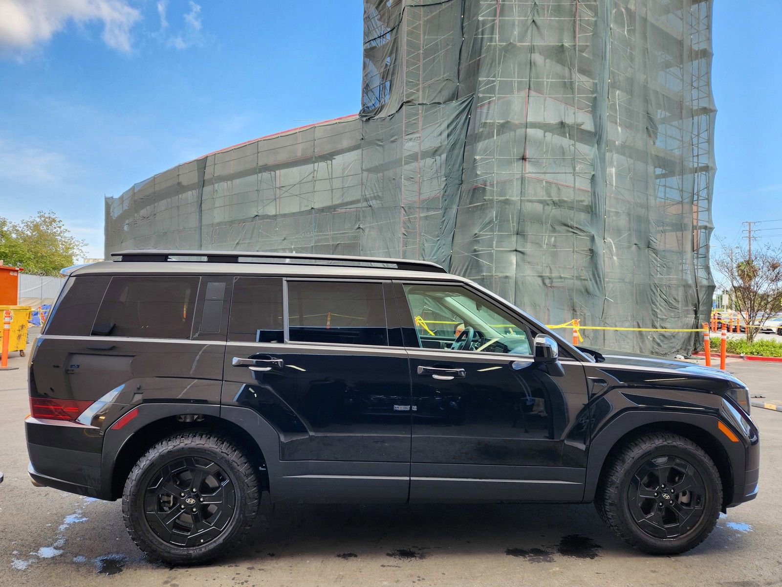 Certified 2025 Hyundai Santa Fe XRT image 8