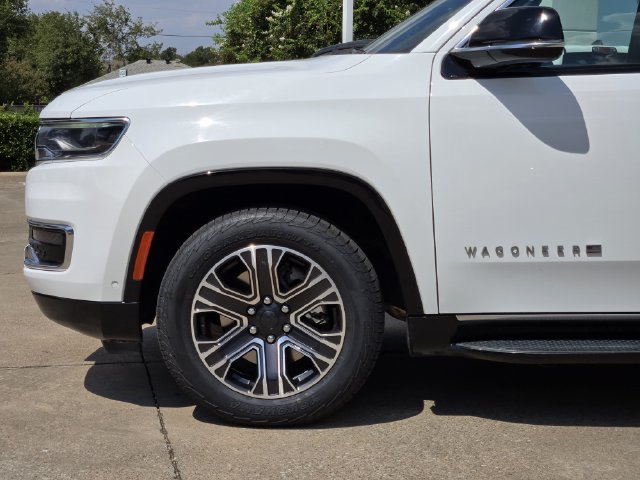 Certified 2024 Jeep Wagoneer Series II w/ Flexible Seating Group AWD/4WD image 9