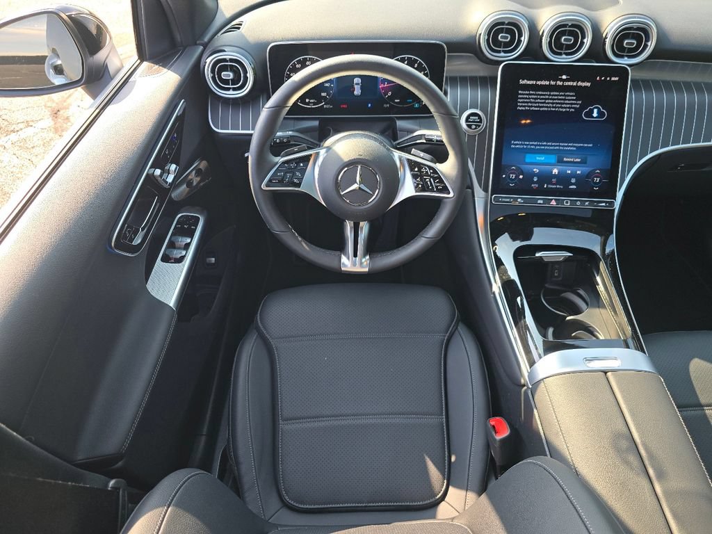 Certified 2026 Mercedes-Benz GLC 300 4MATIC image 27