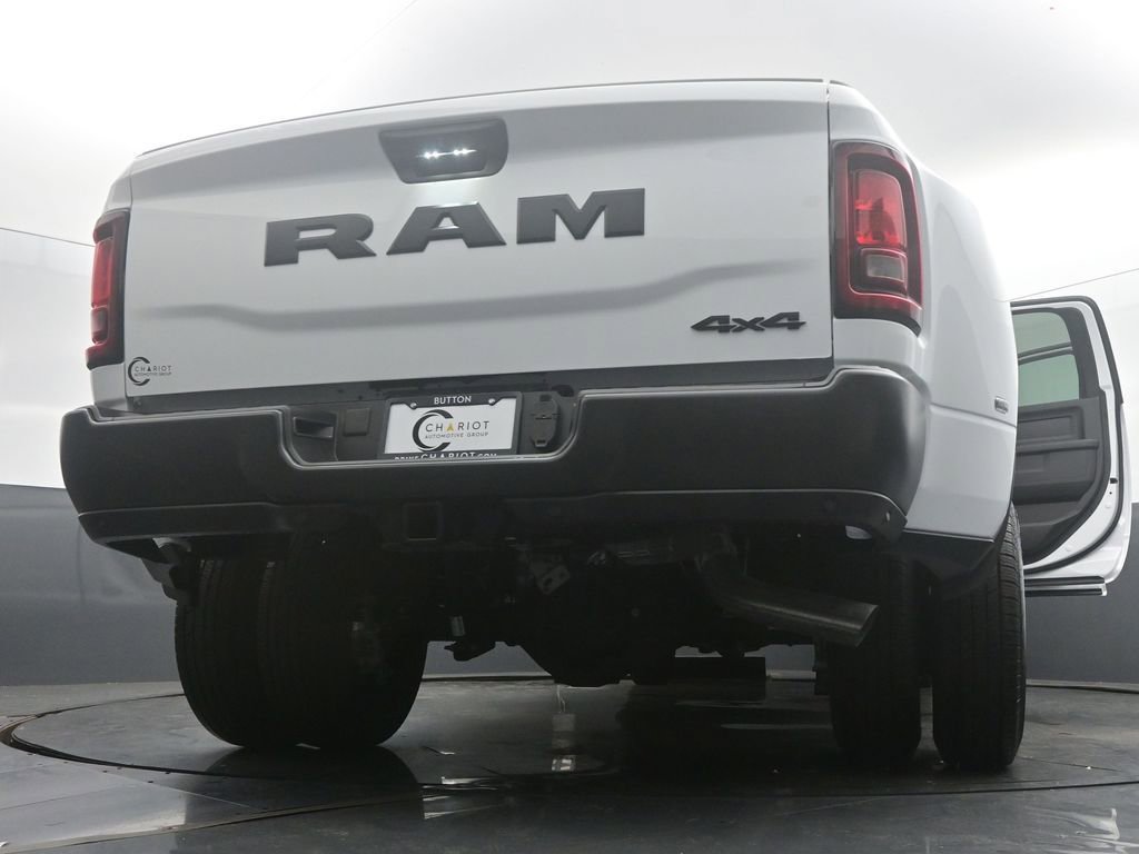 New 2026 RAM 3500 Tradesman AWD/4WD image 74