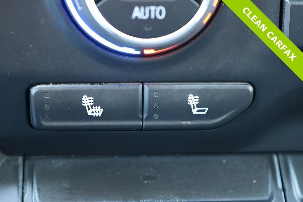 Used 2022 Chevrolet Silverado 3500 LT w/ Convenience Package image 23