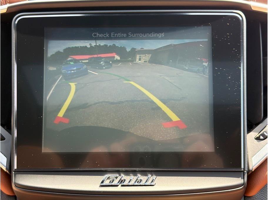 Used 2018 Maserati Ghibli RWD image 22