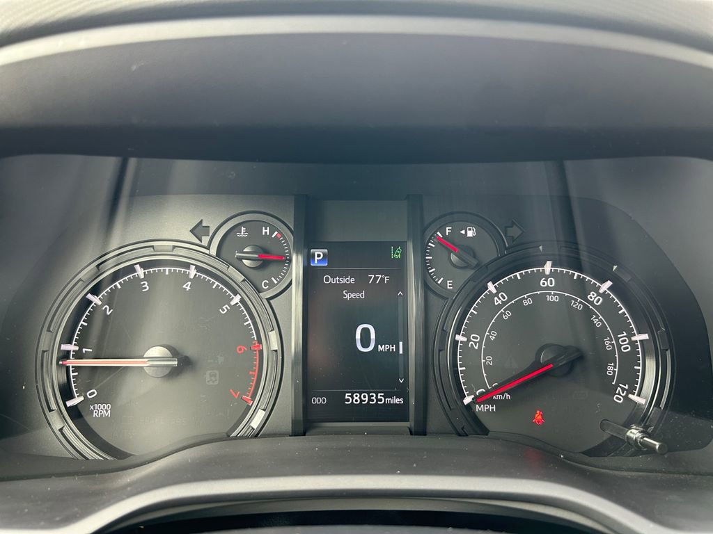 Used 2020 Toyota 4Runner SR5 image 17