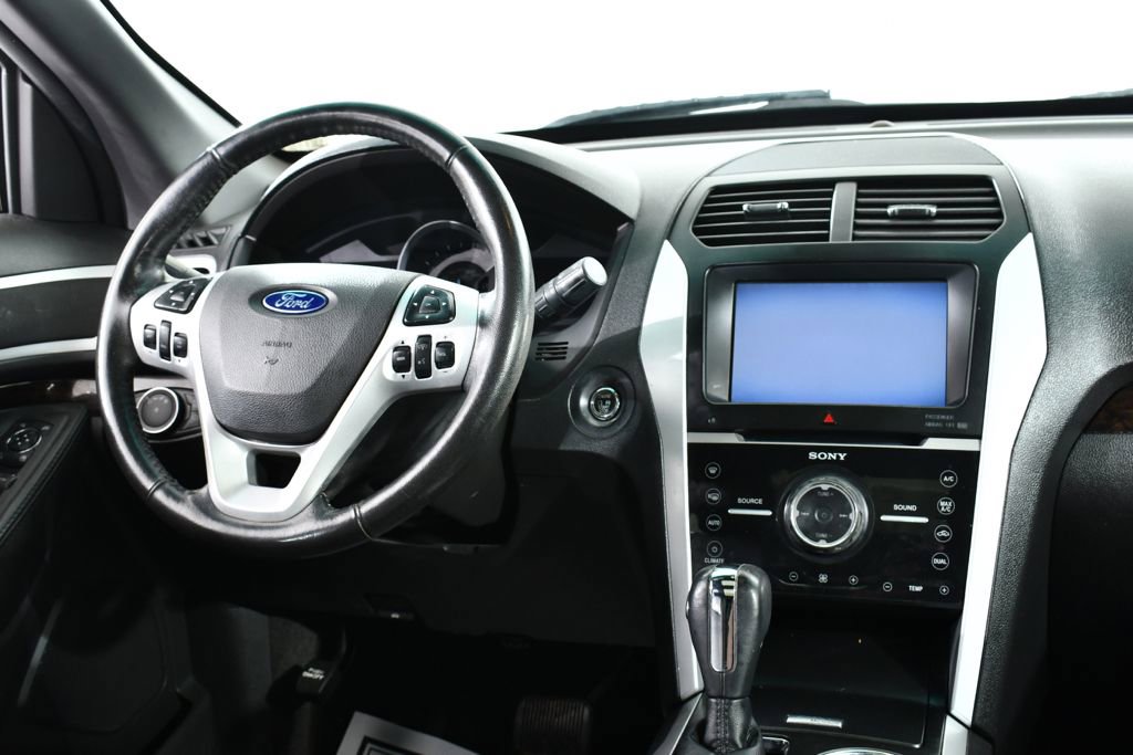Used 2013 Ford Explorer Limited AWD/4WD image 8