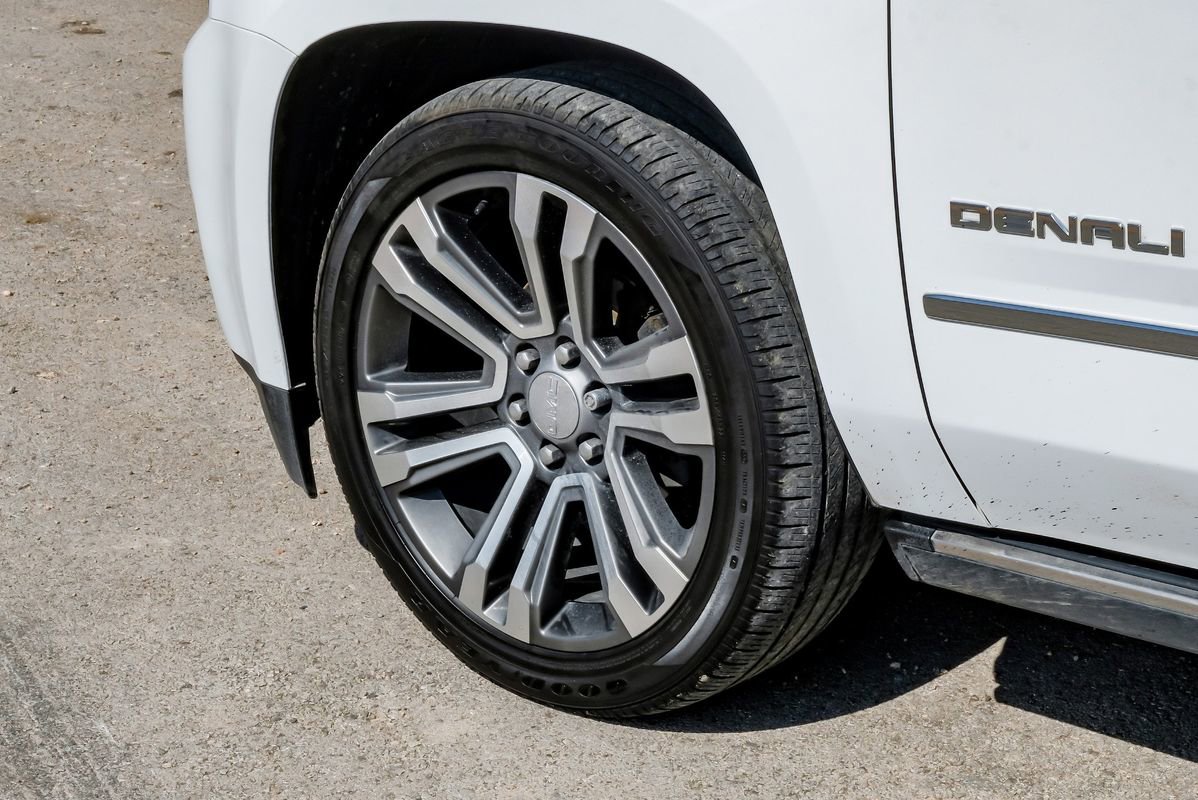 Used 2020 GMC Yukon Denali w/ Denali Ultimate Package image 64