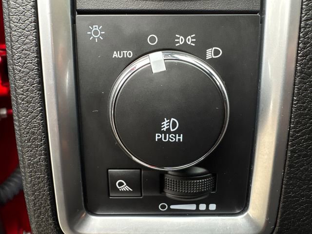 Used 2020 RAM 1500 Classic Warlock image 24