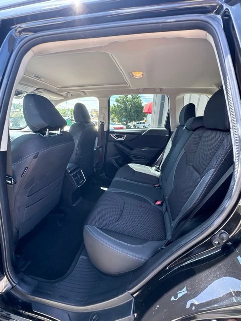 Used 2021 Subaru Forester Premium AWD/4WD image 14