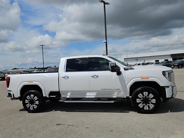 Certified 2024 GMC Sierra 2500 Denali w/ Denali Reserve Package AWD/4WD image 6