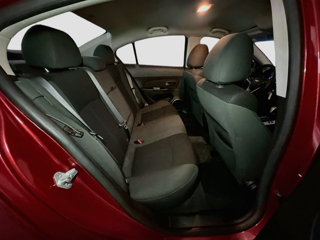 Used 2011 Chevrolet Cruze LT FWD image 34