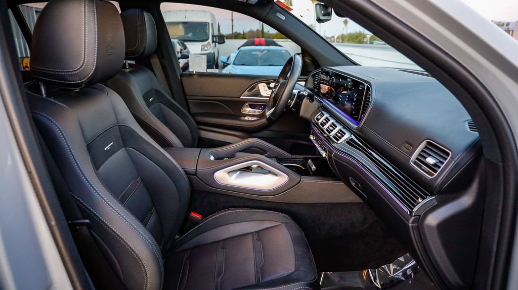 Used 2025 Mercedes-Benz GLE 53 AMG 4MATIC image 21
