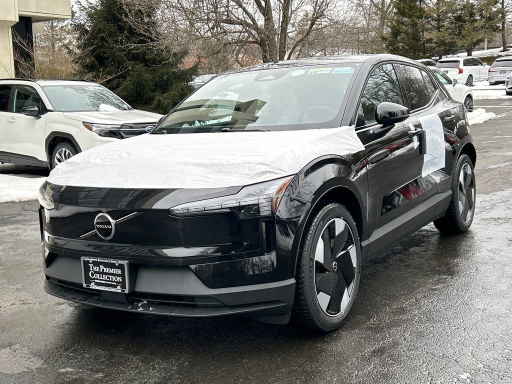 New 2026 Volvo EX30 Plus w/ Climate Package image 5