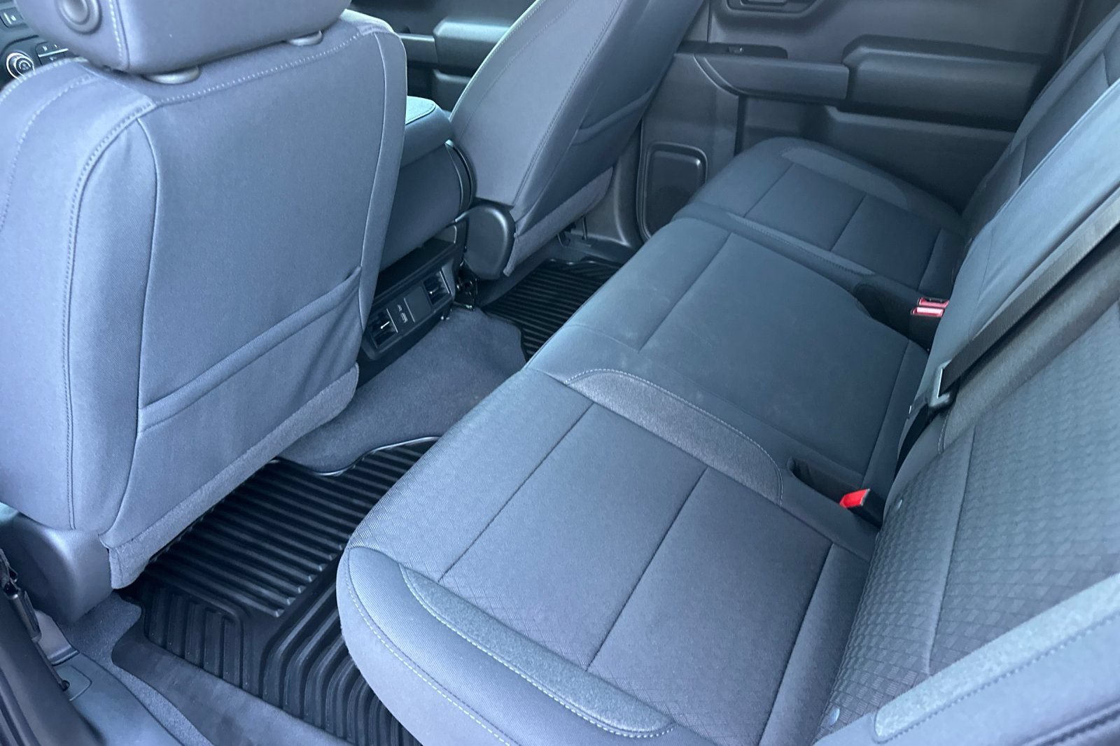 New 2026 Chevrolet Silverado 1500 Custom w/ LPO, Dark Essentials Package AWD/4WD image 12