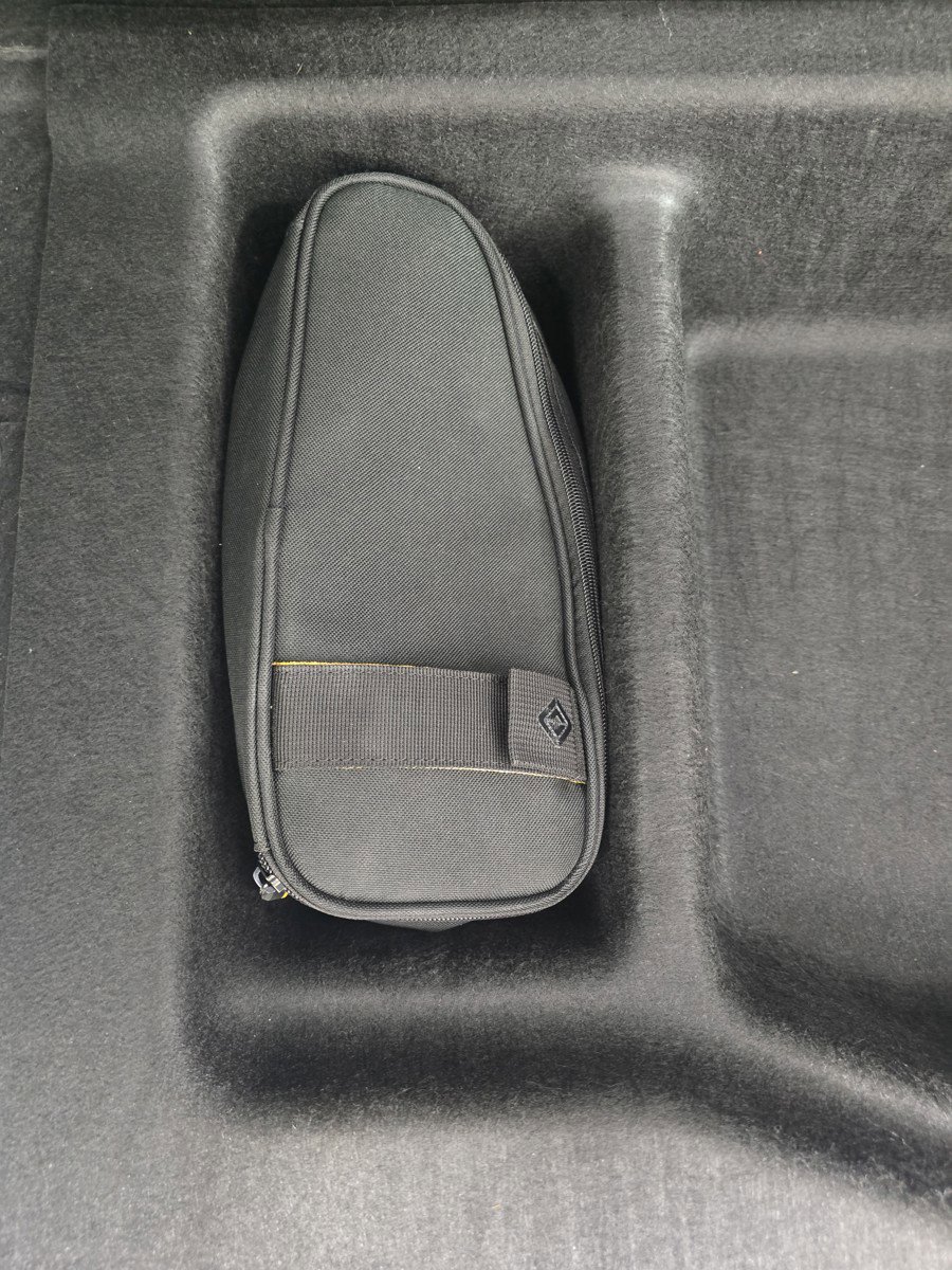 Used 2024 Rivian R1S Adventure AWD/4WD image 34