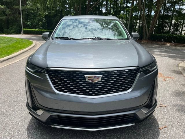 Used 2021 Cadillac XT6 Premium Luxury FWD image 3