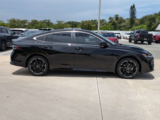 New 2026 Nissan Sentra SR w/ SR All Weather Package FWD image 4