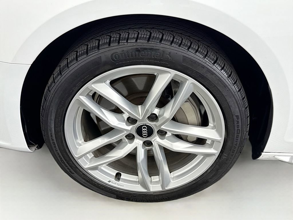 Used 2020 Audi A4 2.0T Premium w/ Convenience Package AWD/4WD image 28