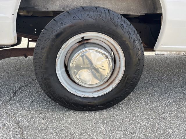 Used 2005 Ford E-250 and Econoline 250 Extended image 9