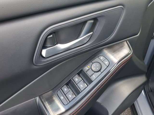 New 2026 Nissan Rogue SV AWD/4WD image 11