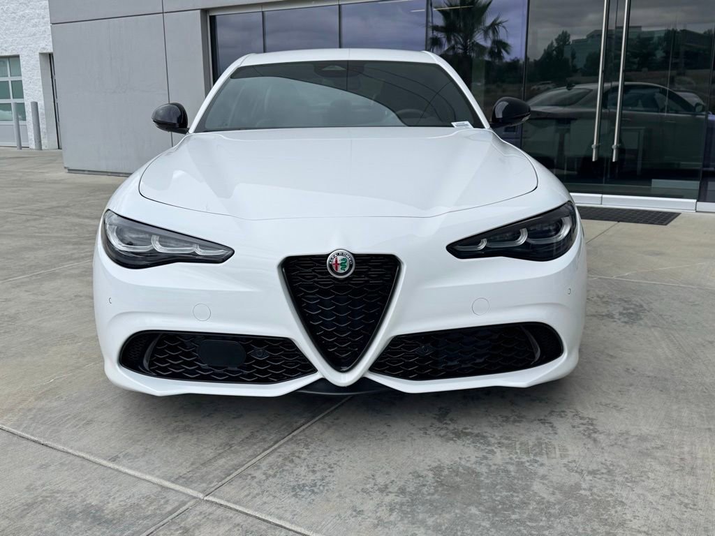 New 2026 Alfa Romeo Giulia w/ Driving Assist Package RWD image 2