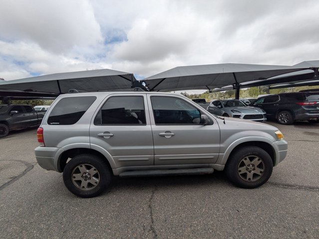 Used 2005 Ford Escape Limited AWD/4WD video 4