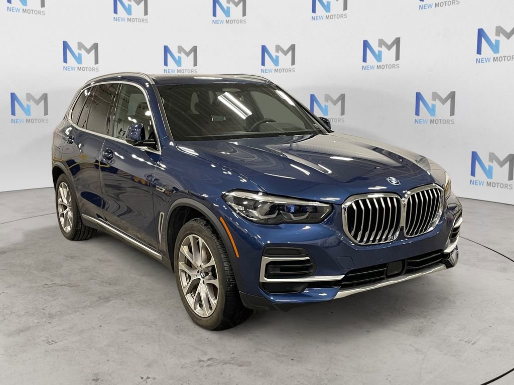 Used 2022 BMW X5 xDrive45e image 7