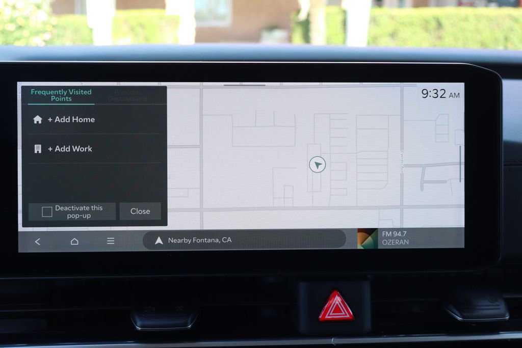 Used 2025 Kia Carnival image 30