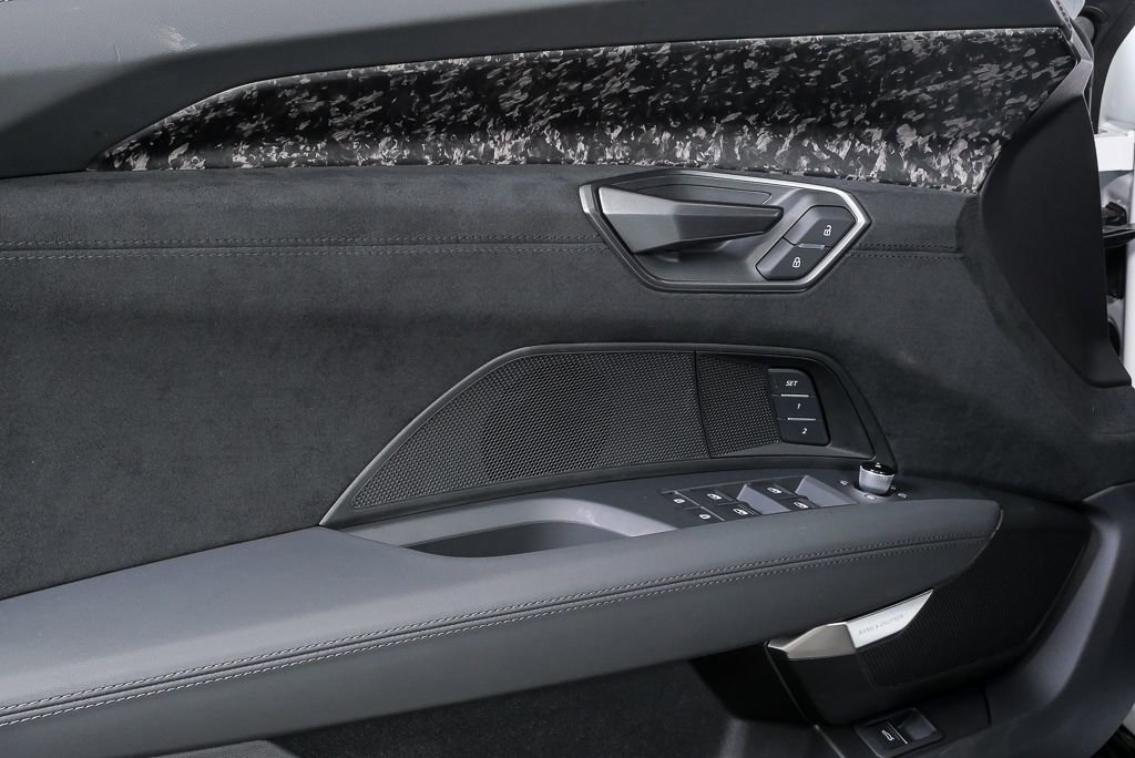 New 2026 Audi RS e-tron GT performance image 6