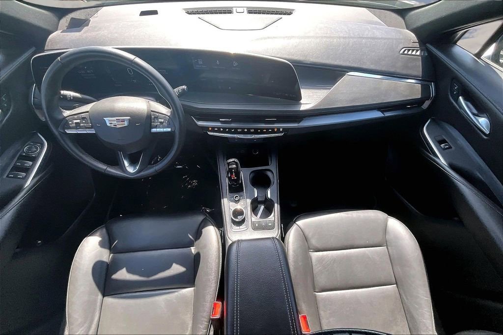 Certified 2025 Cadillac XT4 Premium Luxury image 7