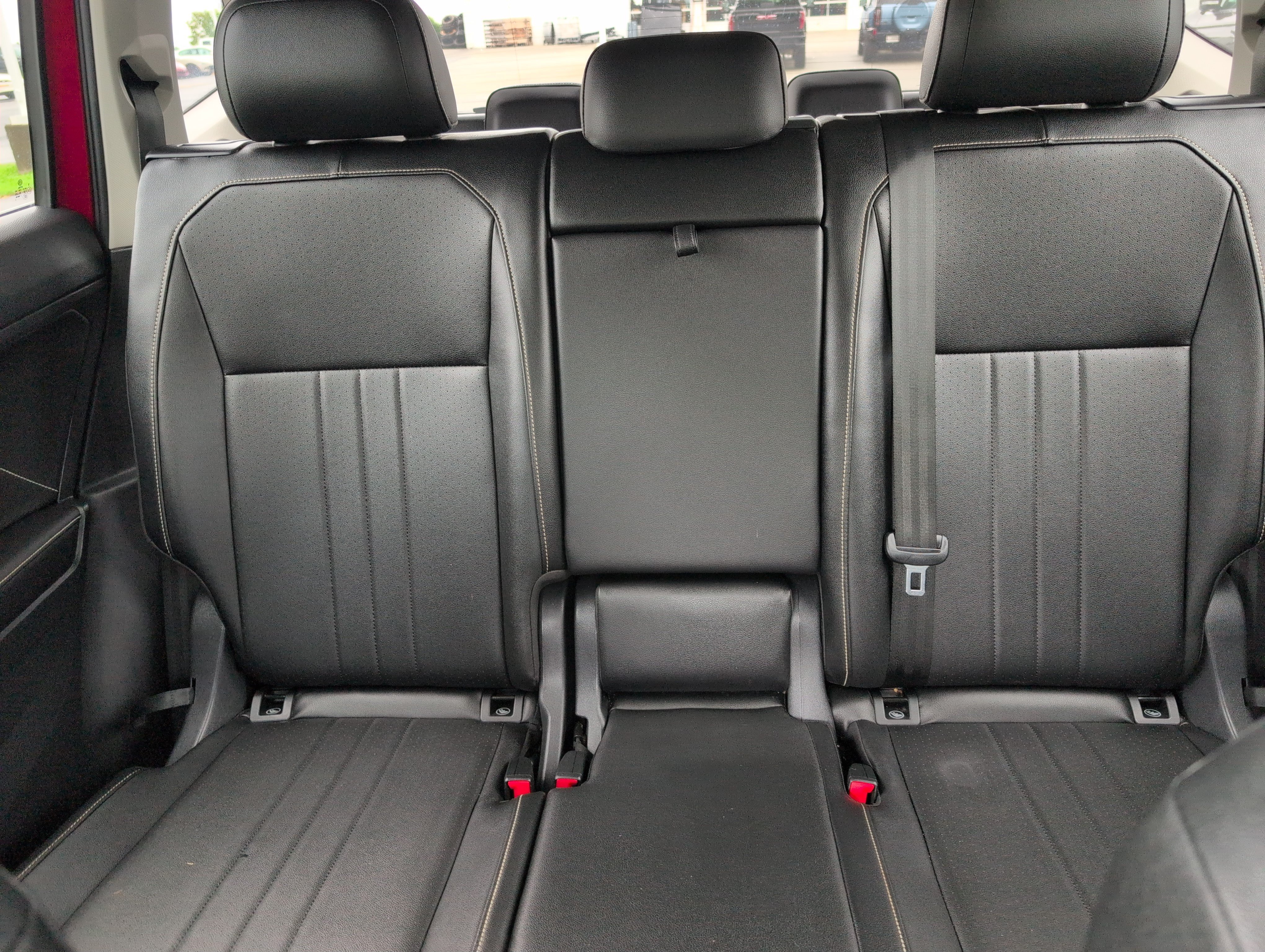 Used 2023 Volkswagen Tiguan SE FWD image 26