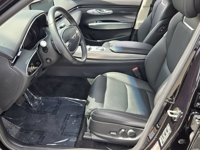 Certified 2024 Genesis GV70 2.5T w/ Select Package AWD/4WD image 10