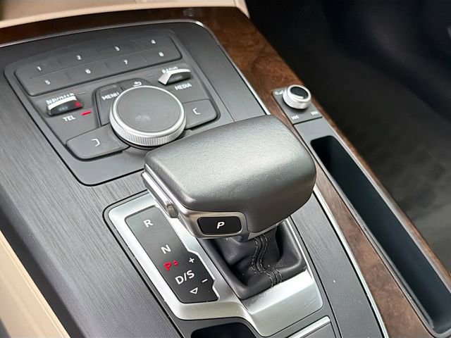 Used 2019 Audi Q5 2.0T Premium image 17