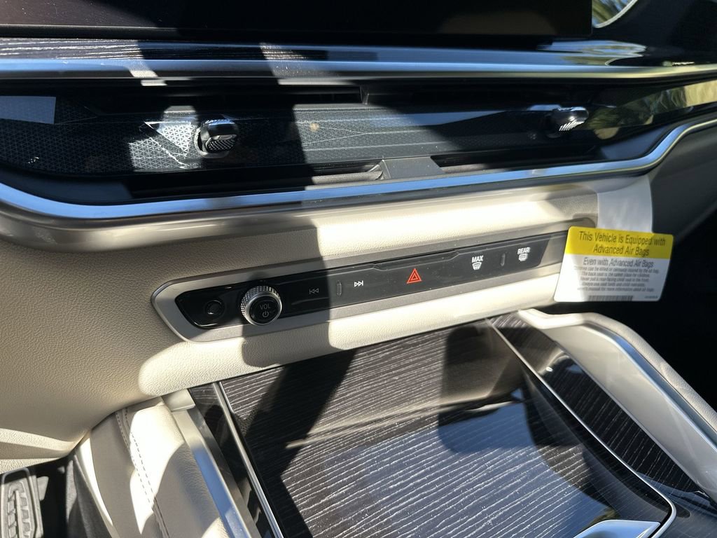 New 2026 BMW X6 xDrive40i image 18