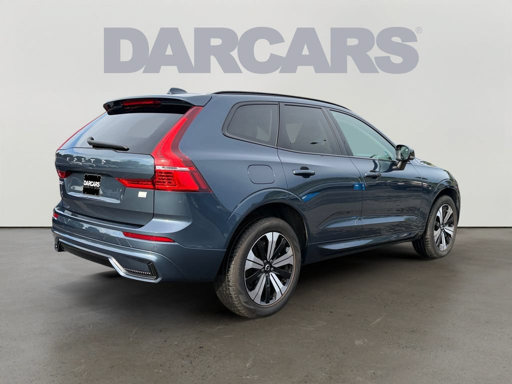 Certified 2024 Volvo XC60 T8 Core w/ Climate Package AWD/4WD image 6