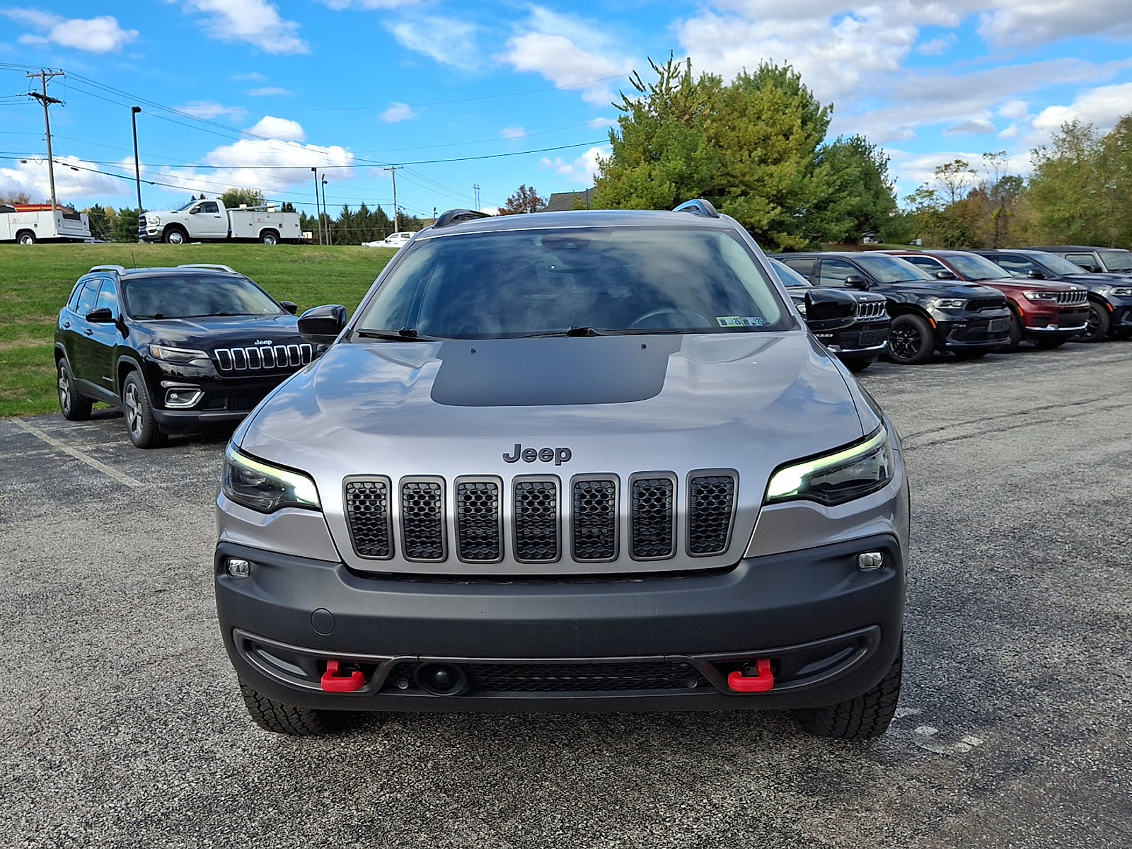Certified 2022 Jeep Cherokee Trailhawk w/ Premium Leather Package image 3
