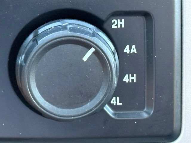 Used 2017 Ford F150 Lariat AWD/4WD image 21