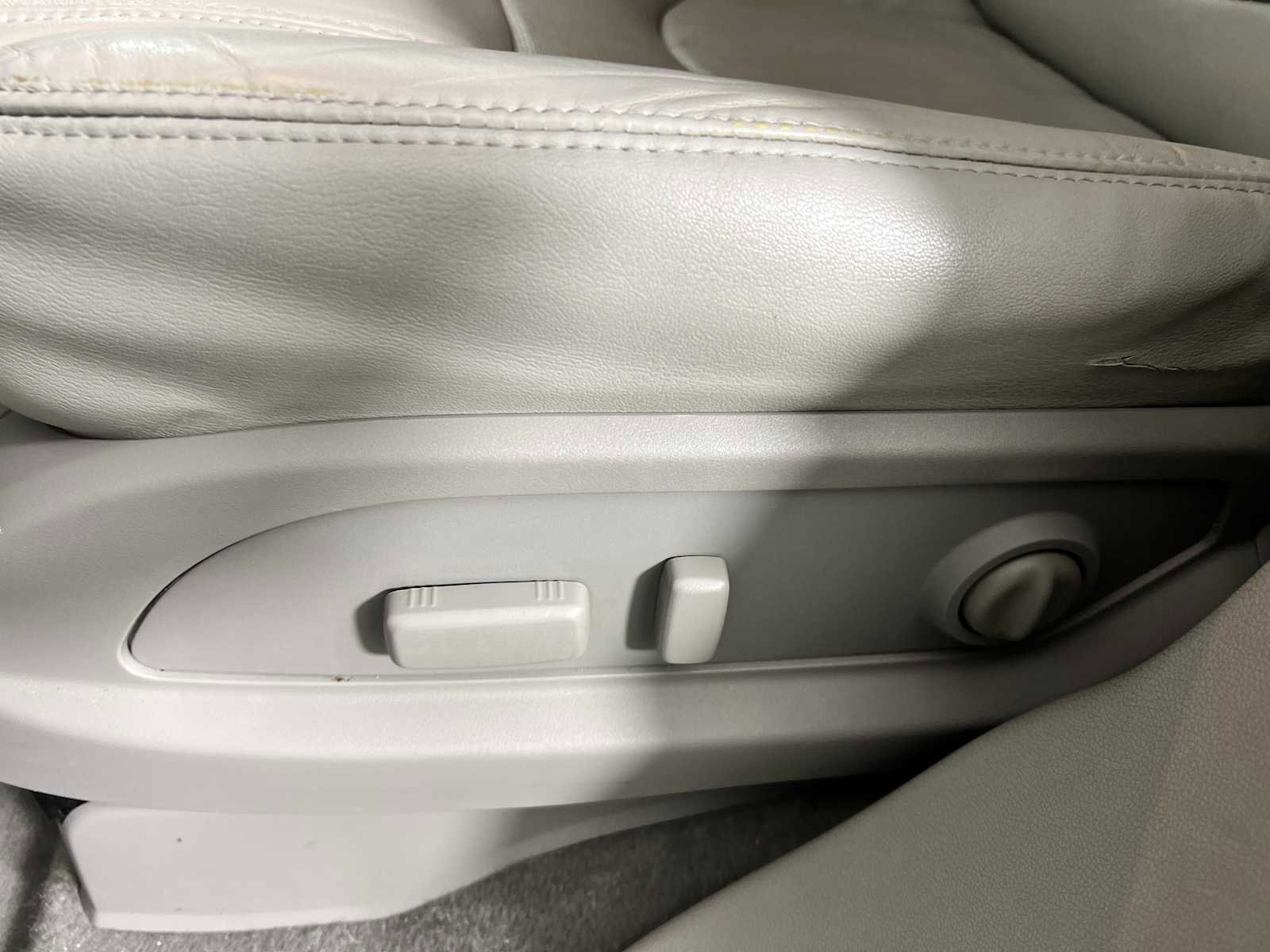 Used 2017 Buick Enclave Premium w/ Trailering Package image 8