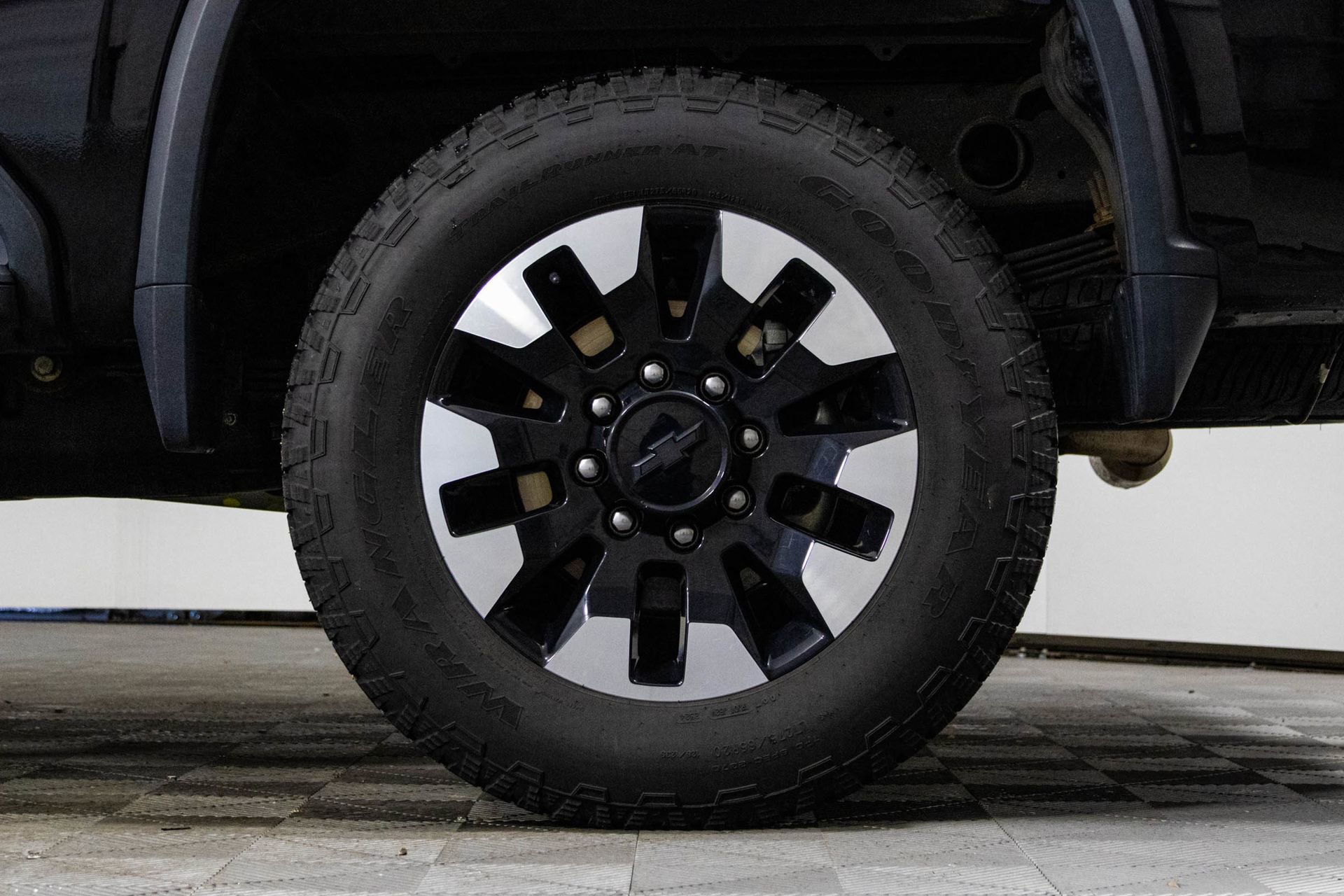 Used 2020 Chevrolet Silverado 2500 Custom w/ Custom Value Package image 39