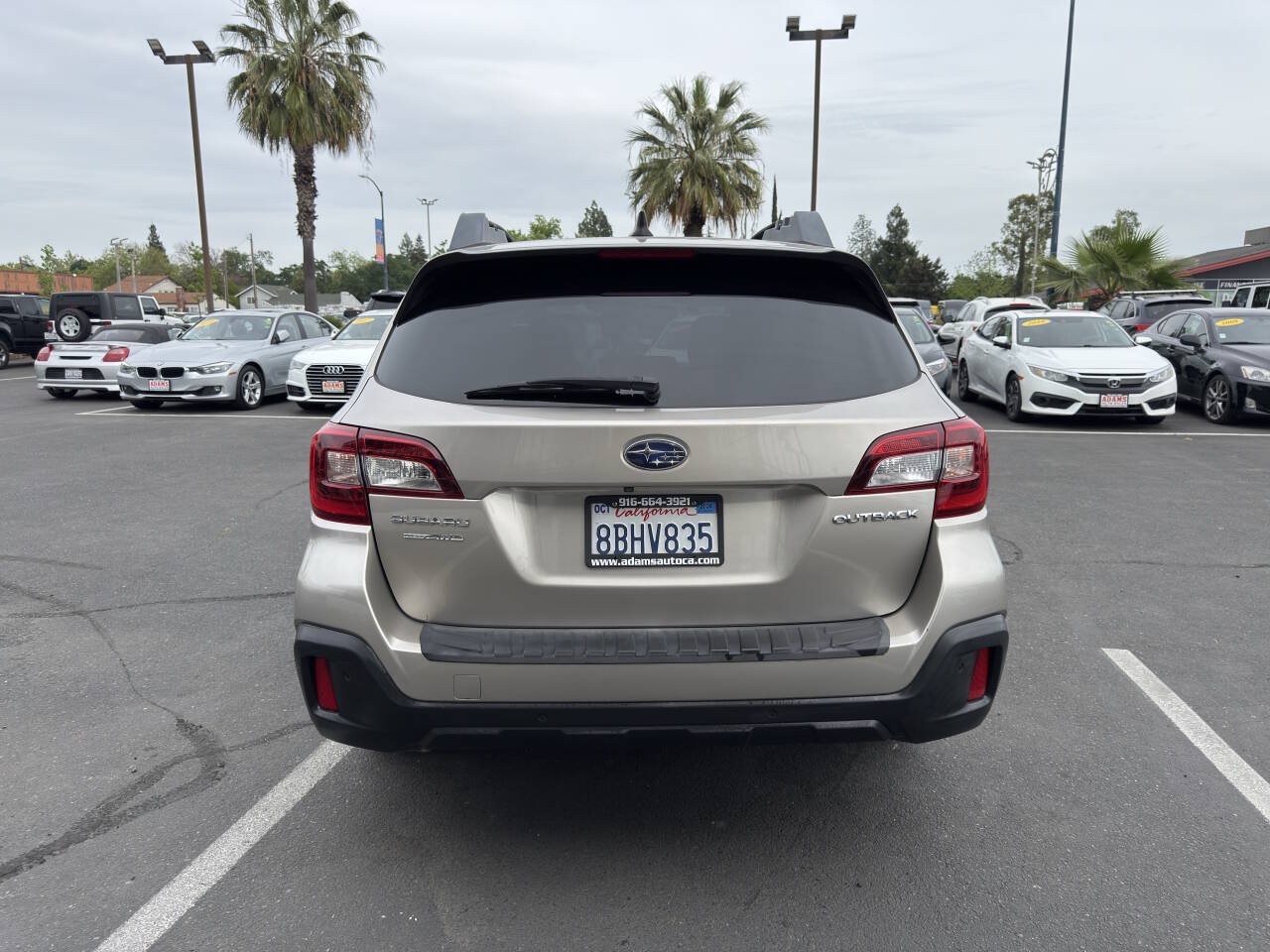 Used 2018 Subaru Outback 2.5i Limited AWD/4WD image 4