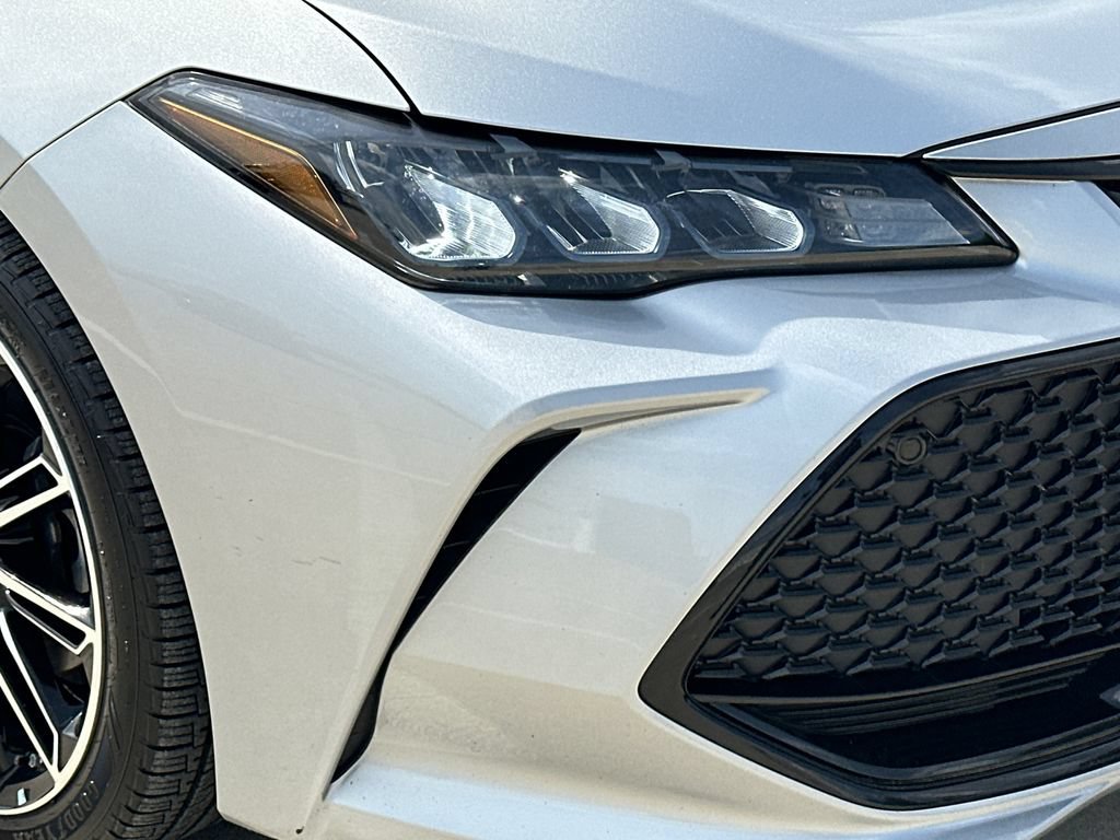 Used 2019 Toyota Avalon XSE w/ Carpet Mat Package FWD image 7