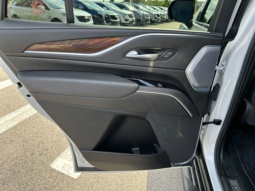 Used 2021 Cadillac Escalade Sport Platinum image 35