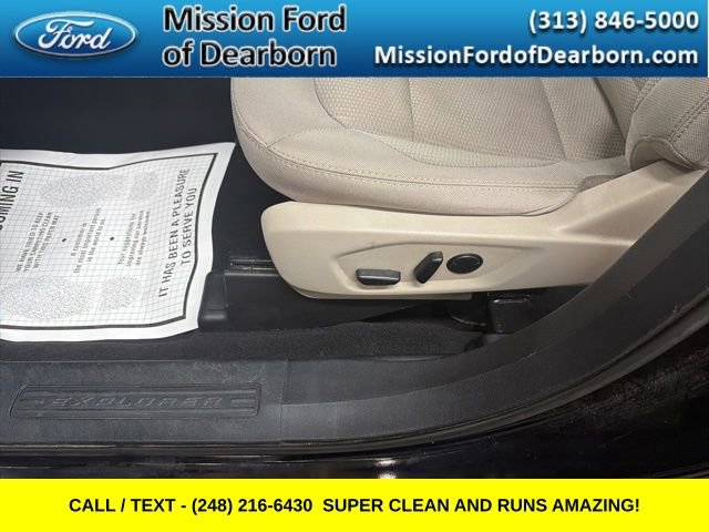 Used 2019 Ford Explorer XLT AWD/4WD image 9