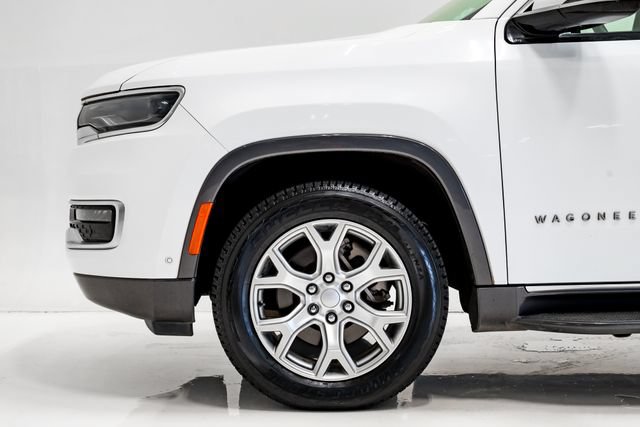 Certified 2022 Jeep Wagoneer Series II AWD/4WD image 32
