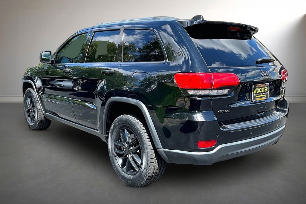 Used 2019 Jeep Grand Cherokee Limited AWD/4WD image 4