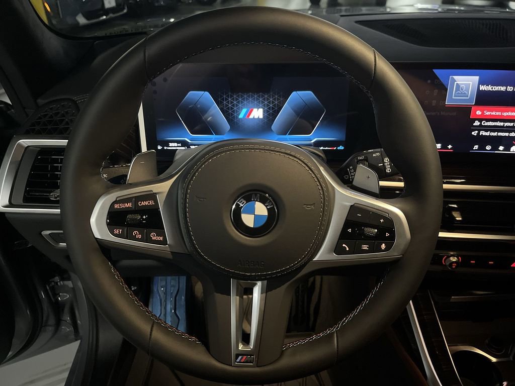 New 2026 BMW X7 M60i image 14