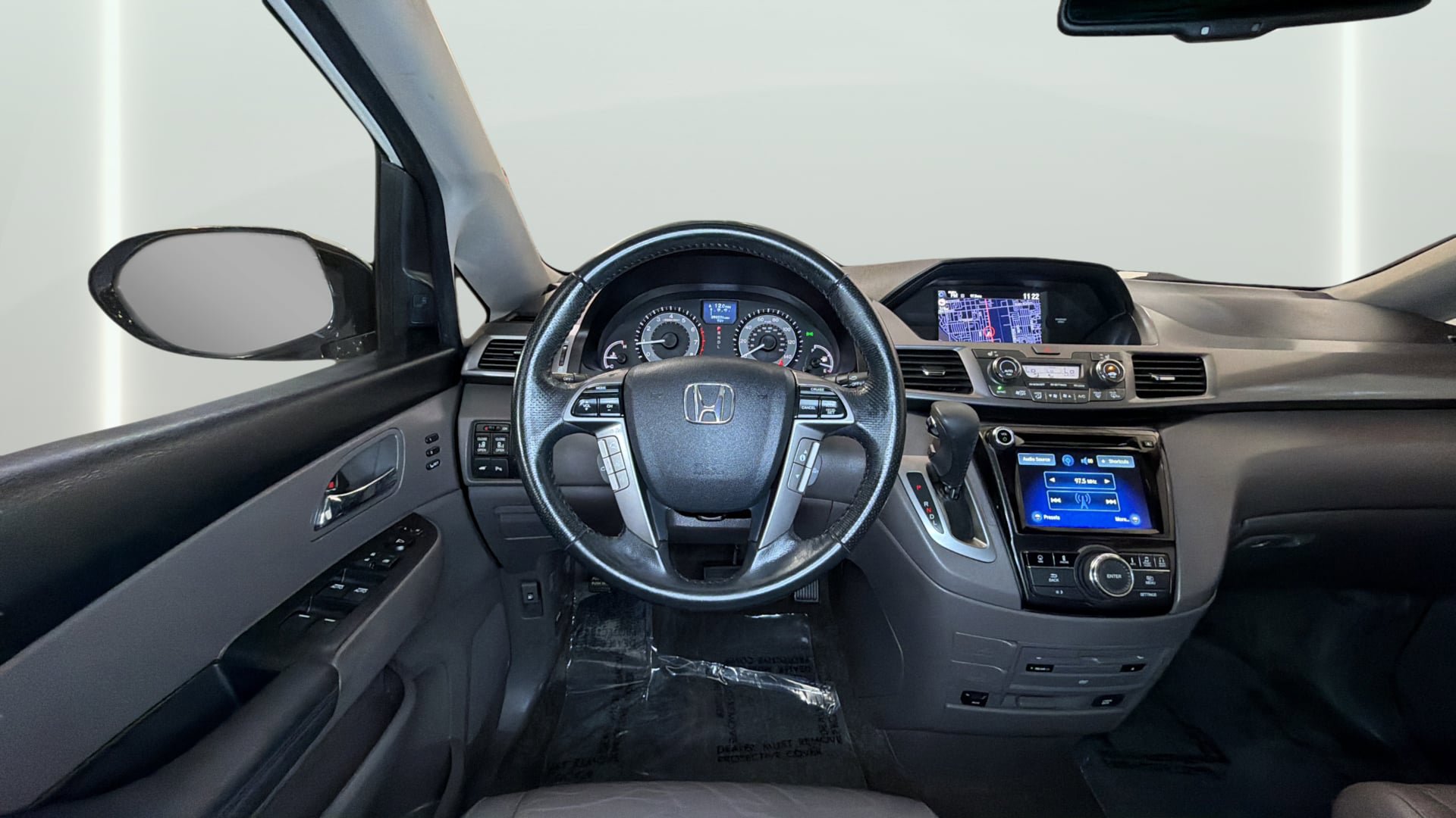 Used 2014 Honda Odyssey Touring image 17