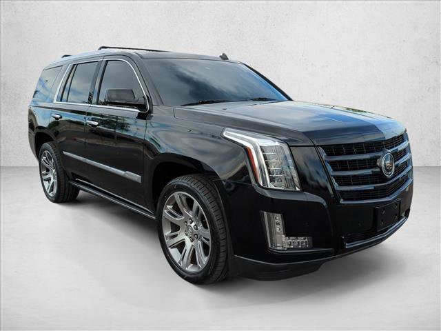 Used 2015 Cadillac Escalade Premium image 3