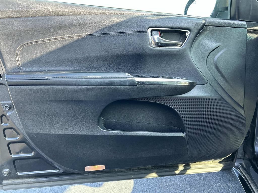 Used 2015 Toyota Avalon XLE FWD image 18